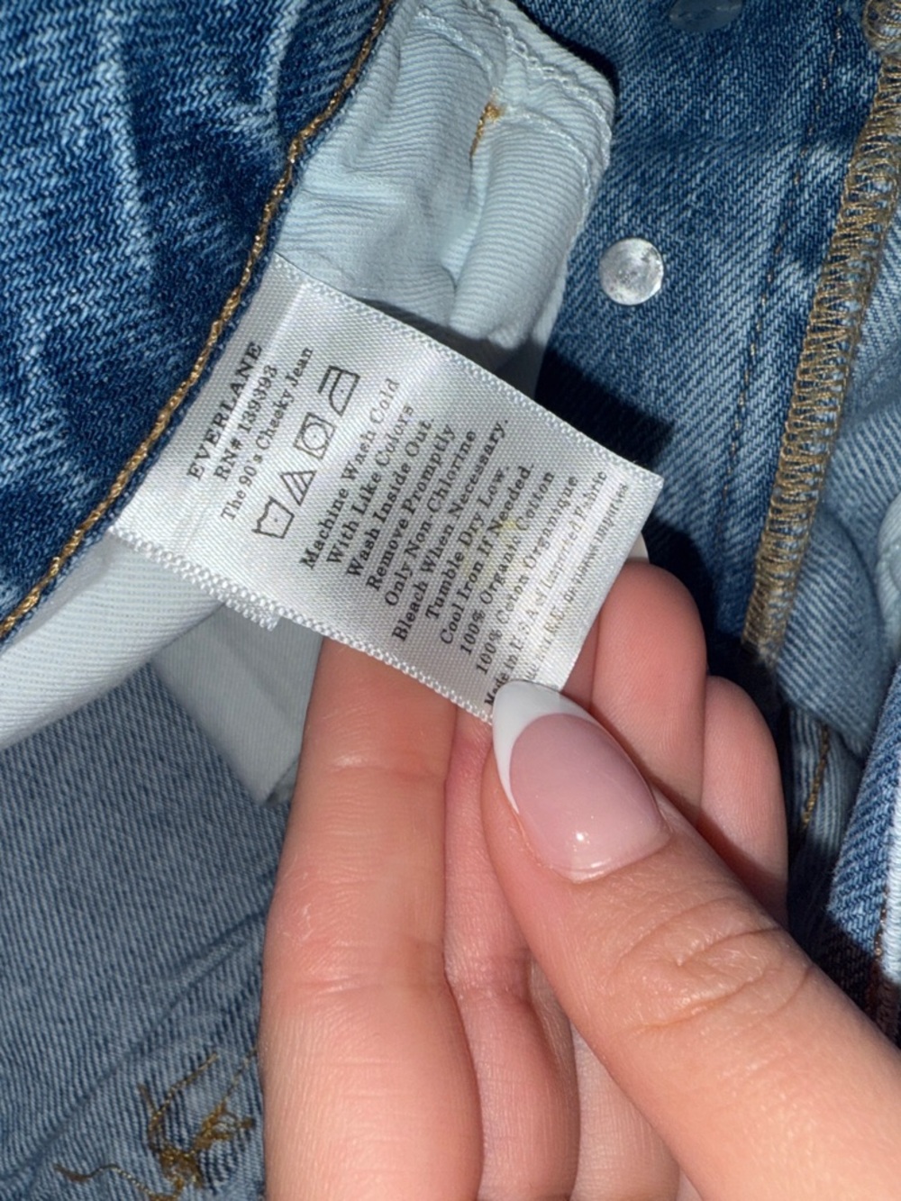 Everlane The 90s Cheeky Jean - Picture 12 of 13